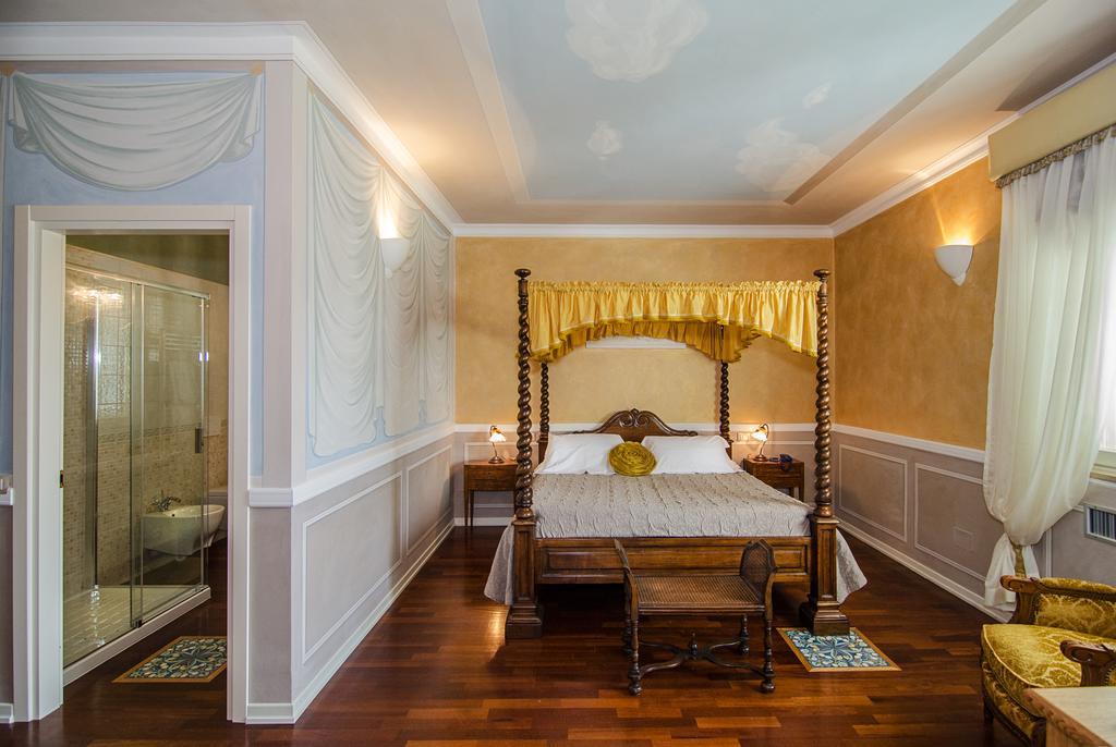 La Chandelle Massarosa Kamer foto